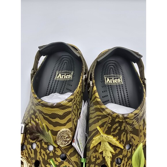 Aries Arise x Crocs Classic Clog Dark Algae 211060-3AC  Mens Size 13